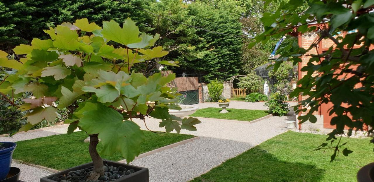 La Maison Leonard Blere Zewnętrze zdjęcie